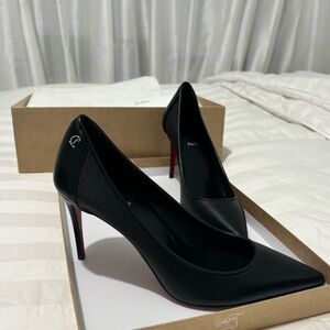 BRAND NEW NEVER WORN Christian Louboutin “Sporty Kate”heels. Womens Size: 37
